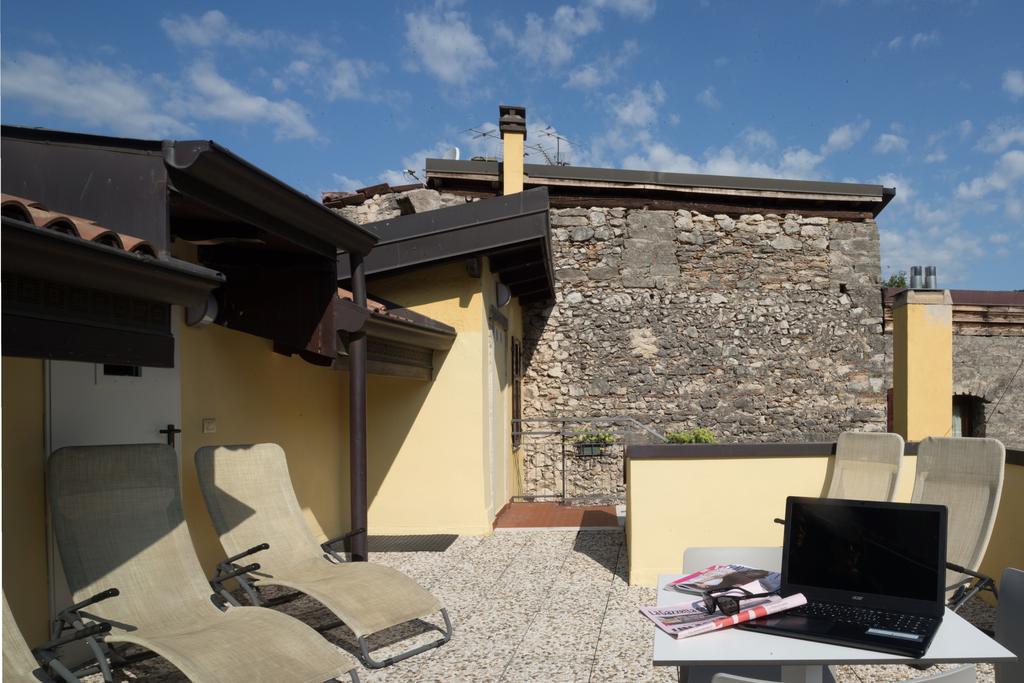 Hotel Centrale Torbole Sul Garda Exterior photo